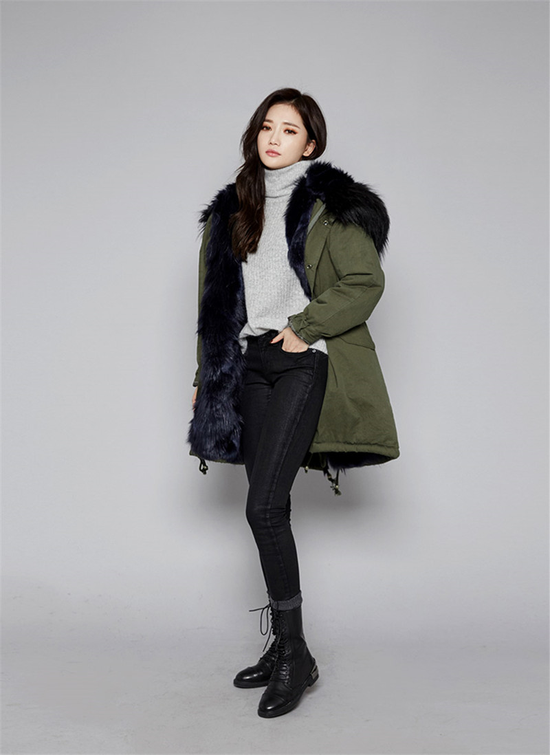 最新时尚冬季女装外套穿搭-韩版女装冬季街拍