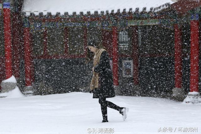 下雪天一定要约妹子拍照，这样拍最有感觉!_搜狐社会_搜狐网