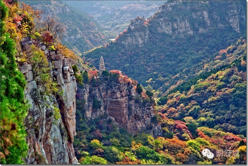 古城丨锦屏春晓一幅丹青在望中济南八景之一