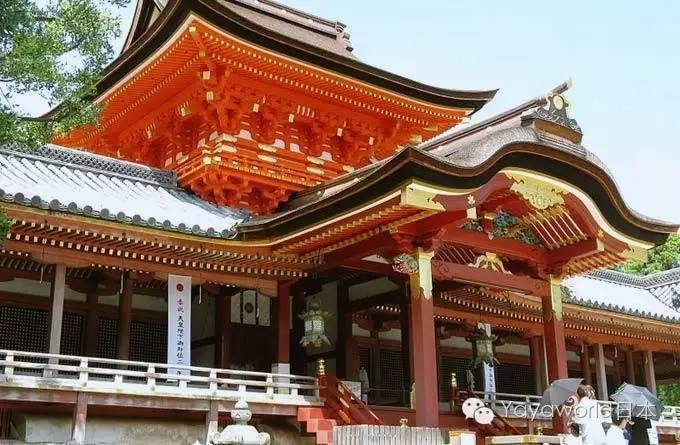 石青水八幡宫,宇佐神宫,鹤冈八幡宫并称为日本三大八幡宫