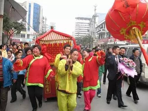 2020年人口男孩多还是女孩多_男孩女孩人口普查图片(3)