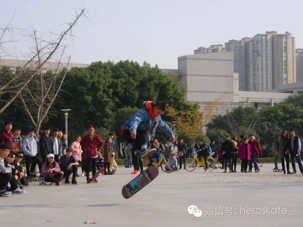 第三届2016年成都校园滑板大赛西南石油大学站图文报道