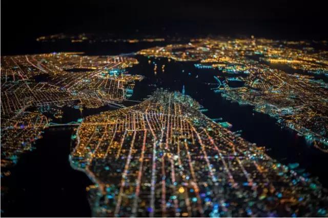 上帝视角下的国内外大都市夜景,每一幅都令人震撼