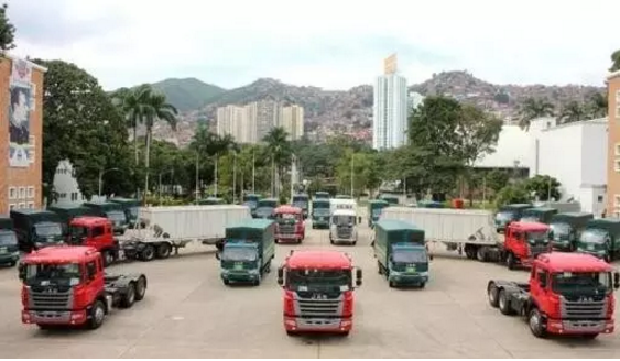 300辆轻、重卡交付 江淮汽车获委内瑞拉军方热