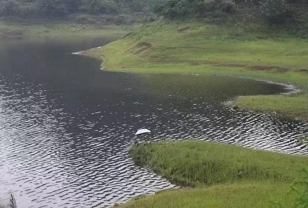 大足万古胜天湖