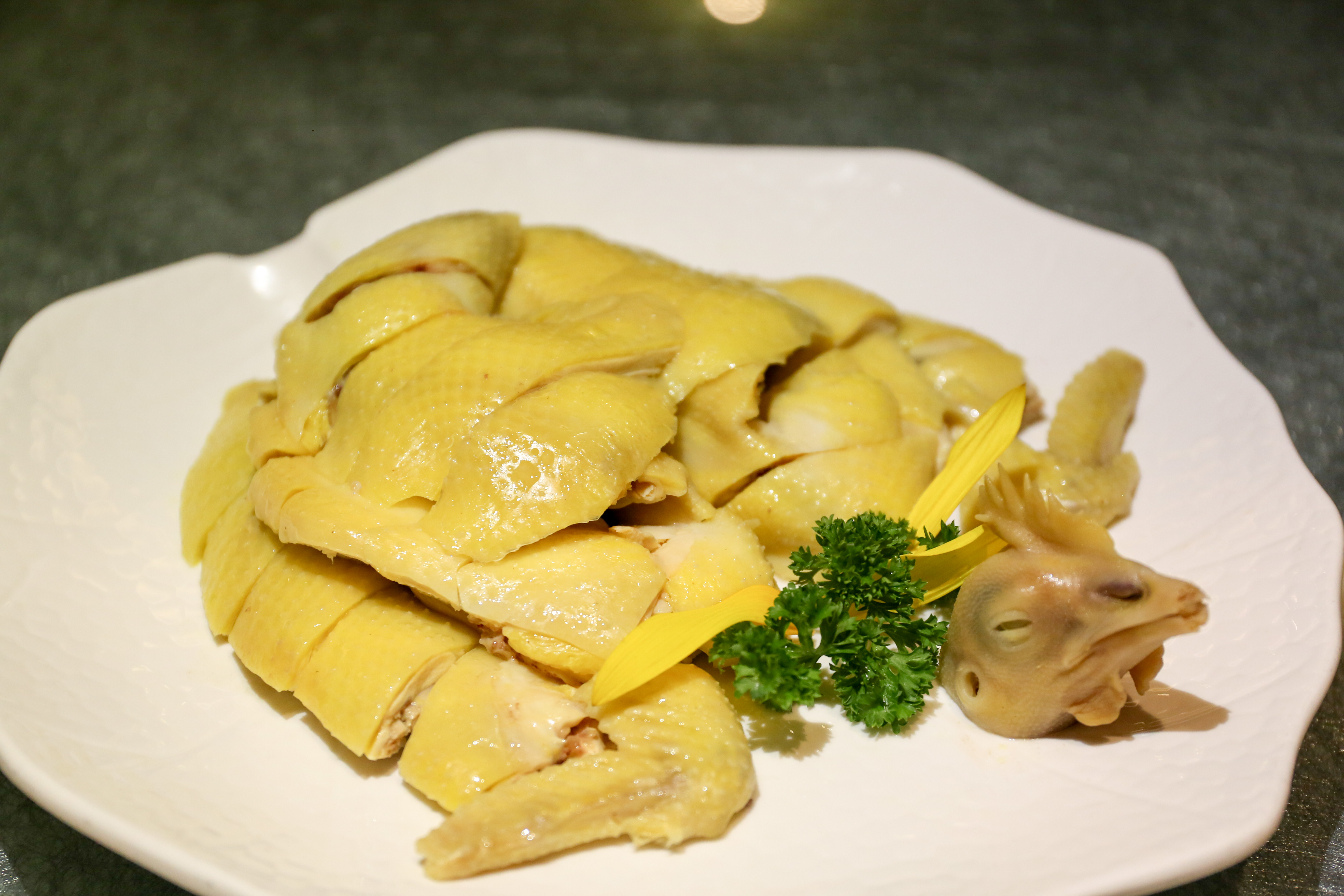 豉油鸡，广东人经常吃的一道美食，简单好吃香味浓，值得一吃__凤凰网