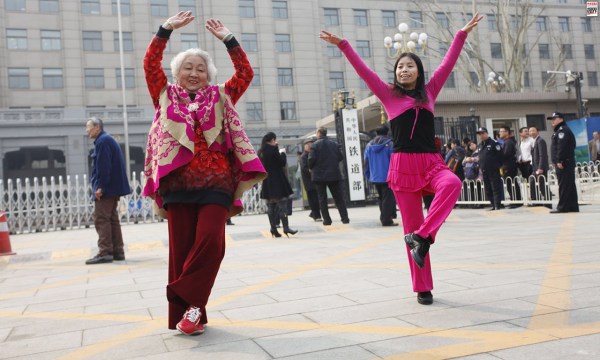 这样学习广场舞,下一个舞林高手就是你!