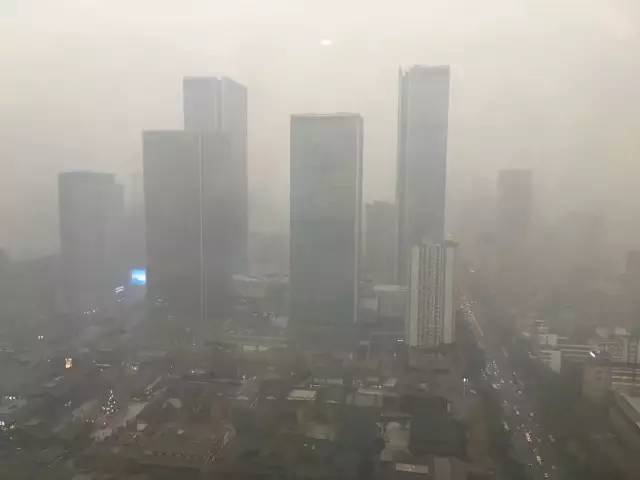 成都污染超北京,获全球第三!12招防雾霾攻略,赶