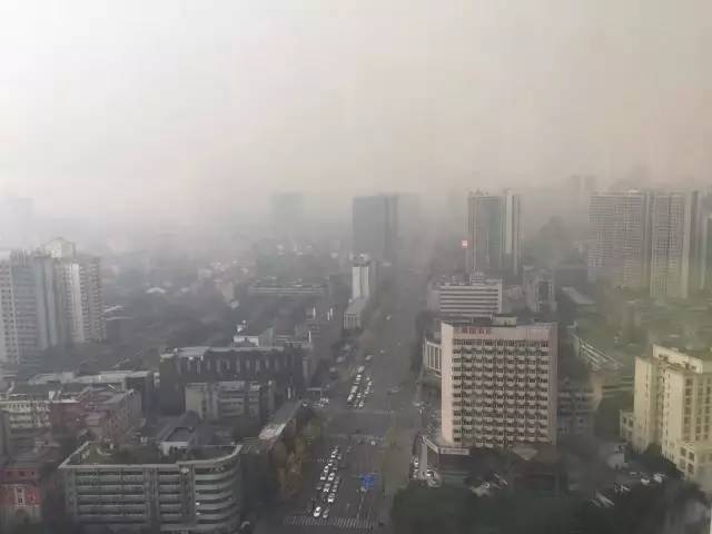 成都污染超北京,获全球第三!12招防雾霾攻略,赶