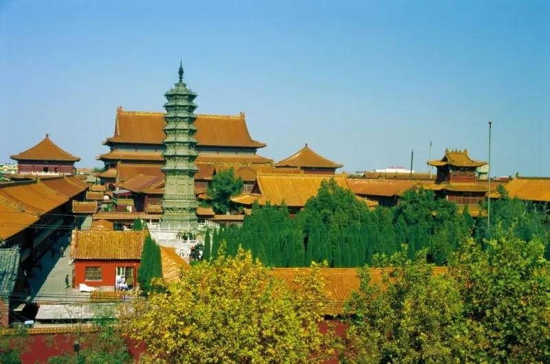 石家庄赵县的著名景点有:柏林禅寺,赵州桥,永通桥,陀罗尼经幢,各子