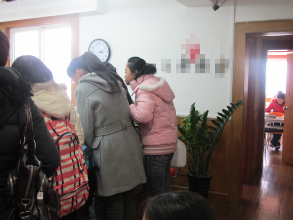 上海补习机构迎招生季 学生眼中的“热门补习班”