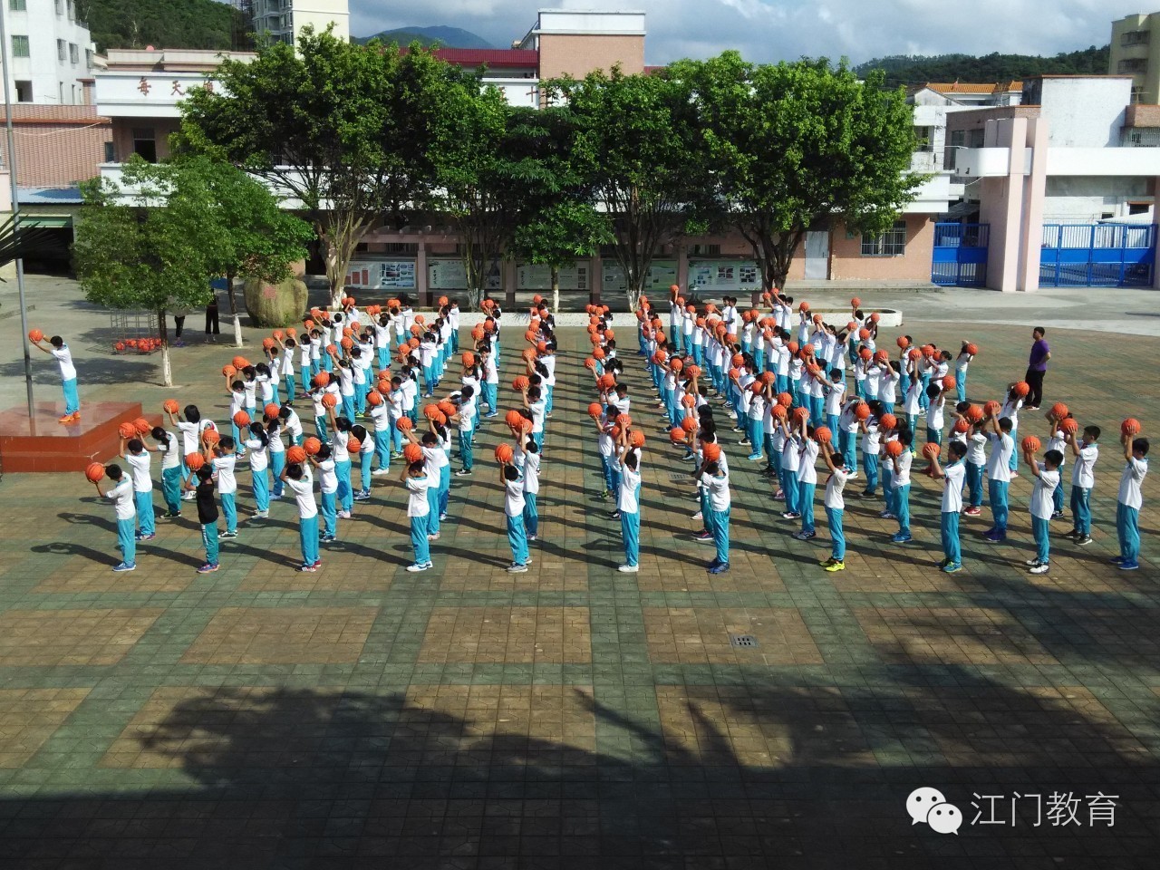 台山赤溪镇中心学校参加"广东省中小学特色学校创建"