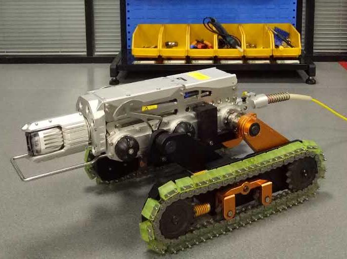 singa300履带式爬行器 管道清淤 污水管疏通机器人