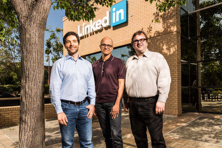 12 月 8 日,微软 ceo 萨蒂亚·纳德拉(satya nadella)和 linkedin ceo