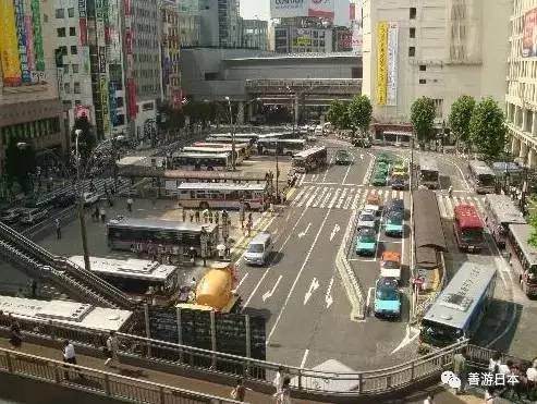 地球上还有停车位吗?日本为什么有这么多…-搜
