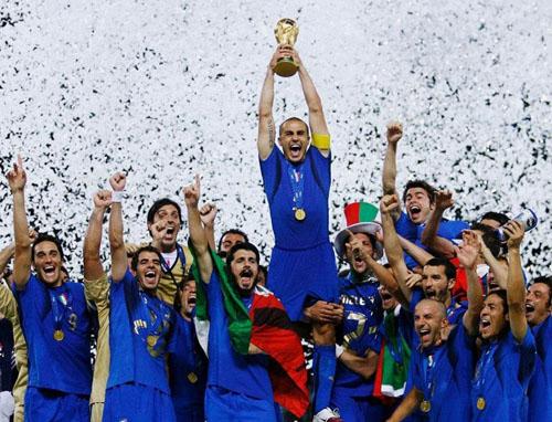 【组图】还记得2006年世界杯夺冠的意大利队