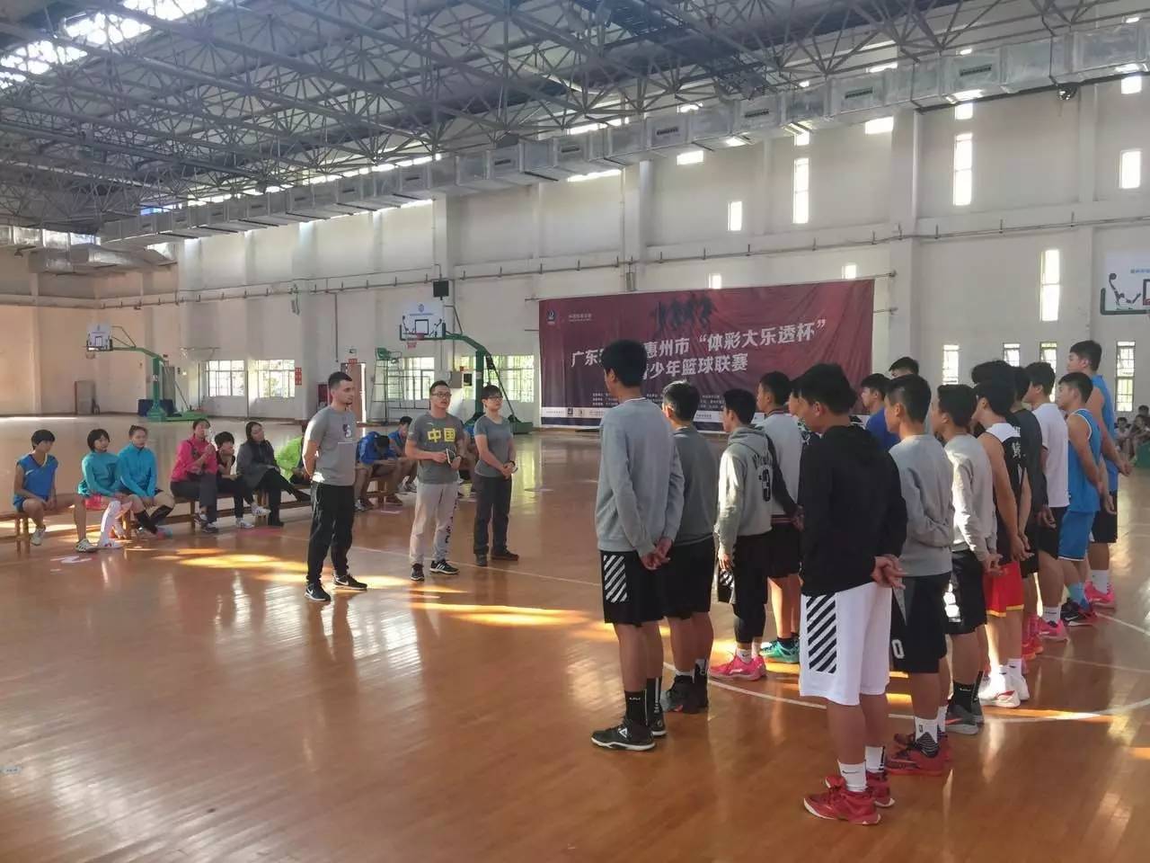 佳备体育为惠州市体育运动学校学生进行功能性