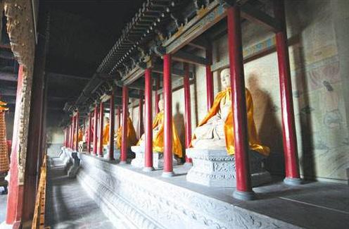 山西晋中介休绵山正果寺 包骨真身佛像最多的寺院