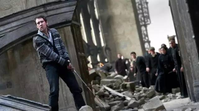 neville longbottom  纳威-隆巴顿,霍格沃茨魔法学校格兰芬多学院的