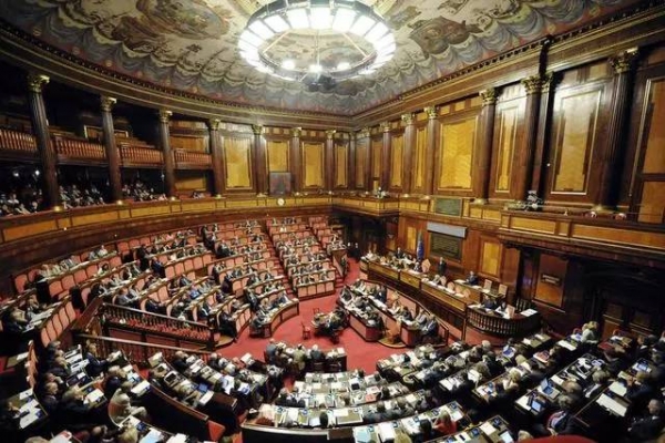 意大利国会批准 新政府成立