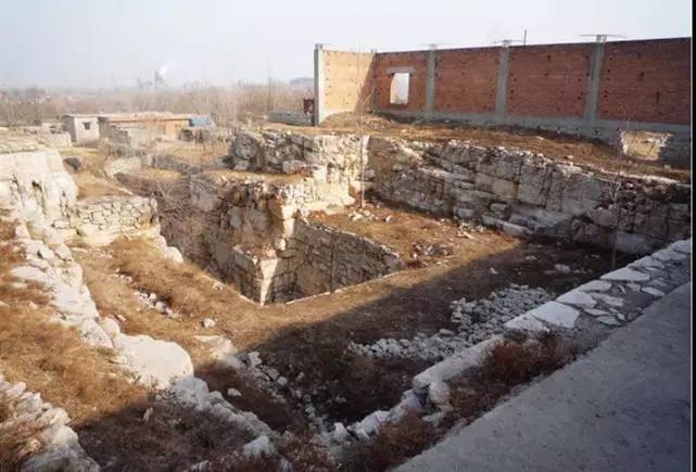 济北王墓的发掘与考古,最后是如何揭开一段埋藏两千多年的宫廷
