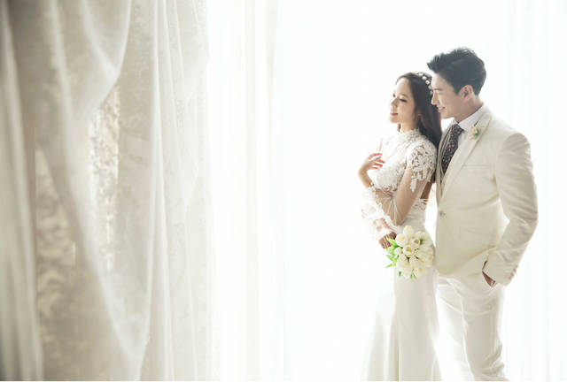 韩国名匠教您拍结婚照的时候如何笑才好看