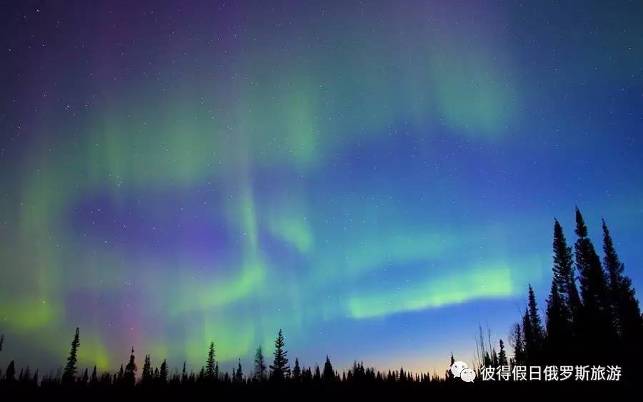 北极圈摄影之旅指南:如何捕捉绚烂的极光