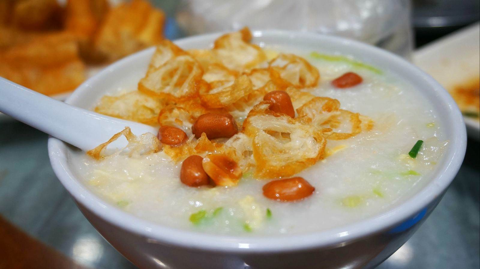 鮮魚湯底蠔仔粥~☻~ Oyster Congee With Fish Soup | Alice in the Kitchenland