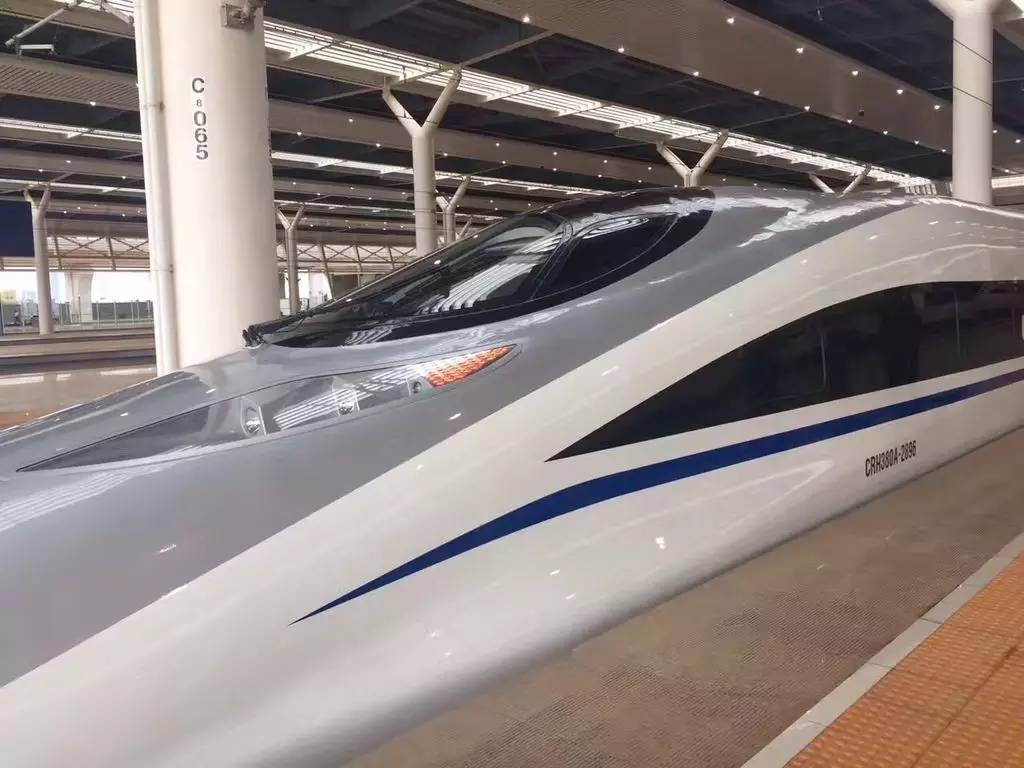 新一代中国标准动车组CR400AF和CR400BF现在都在哪些线路担当哪些车次？ - 知乎