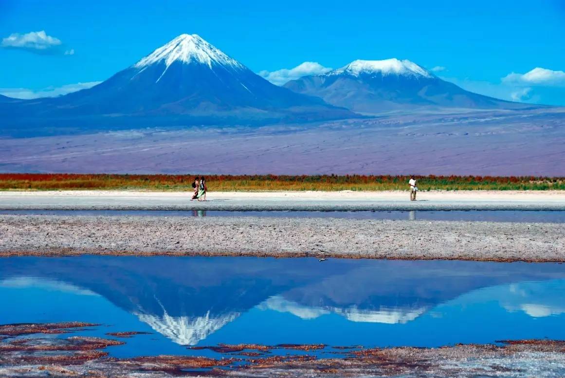 altiplanic lagoons,塔拉盐湖(salar de tara)等等 火山与湖泊相映