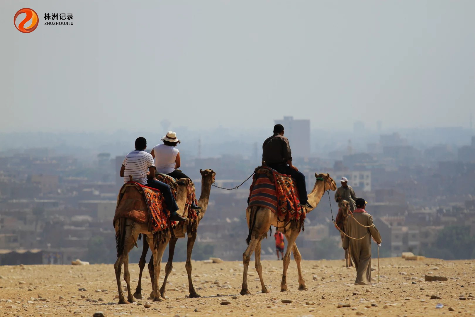 走进埃及：有人怀疑是外星人杰作的“胡夫金字塔”