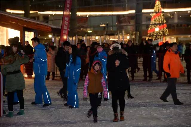 谈球吧体育叫你来这滑雪才对得起这个冬天！(图9)