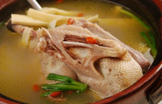 各类美味老鸭汤的制作