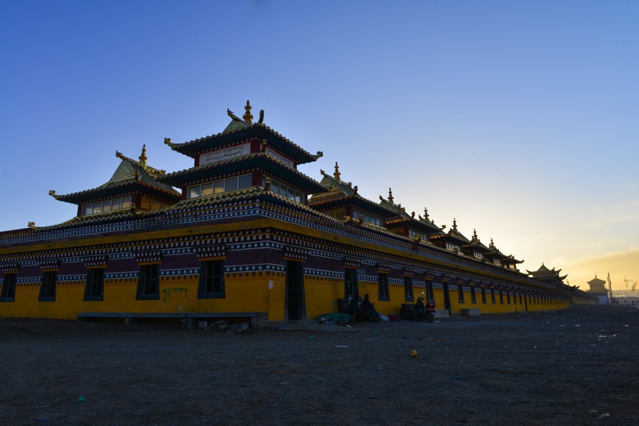 去阿坝来一场宗教之旅!看藏传佛教宗教寺庙晒