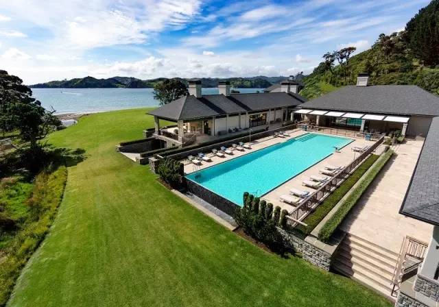 新西兰海边小屋只有5间房，却被评为全球最奢华酒店