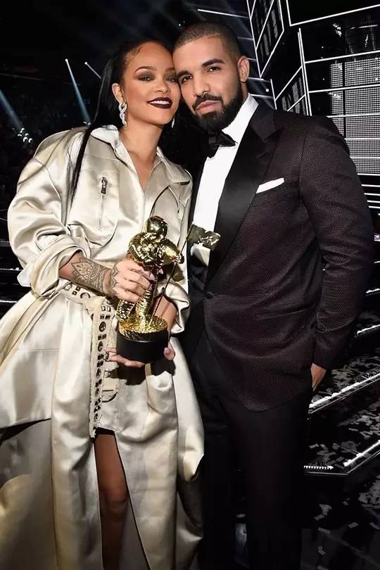 rihanna & drake