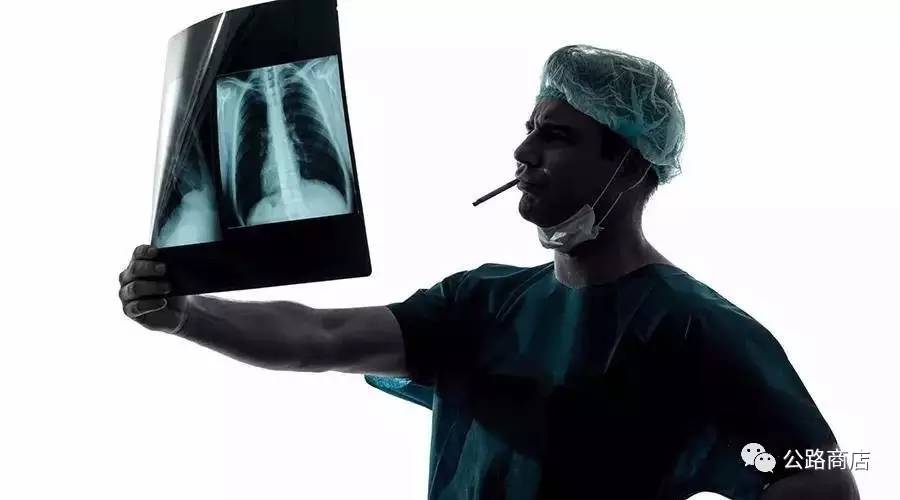 胸外科医生是吸烟群体的重灾区