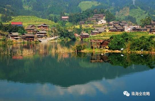 榕江是珠江的源头,这里是全国最大的侗族聚居地.