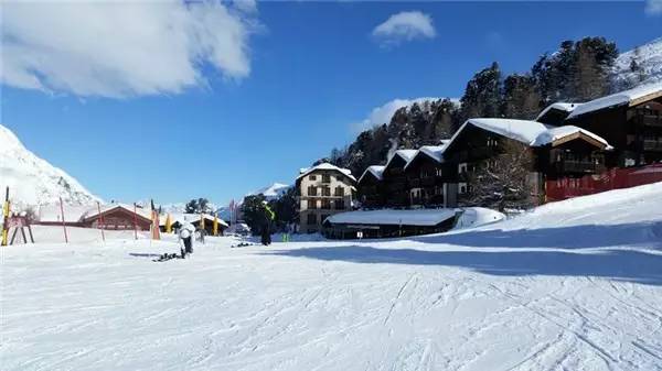 雷竞技RAYBET全球最著名的十大滑雪胜地要滑雪就得去这儿！(图10)