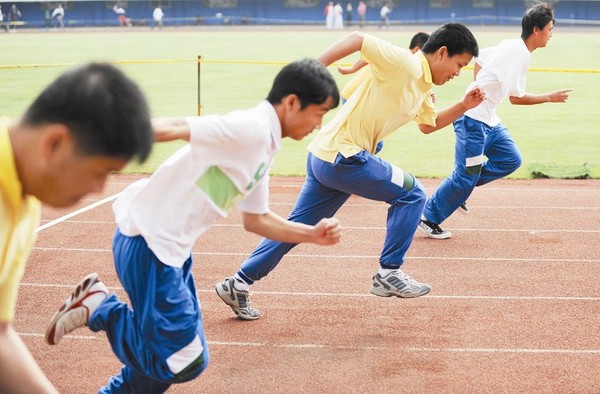 中考体育备战:800米1000米跑步技巧
