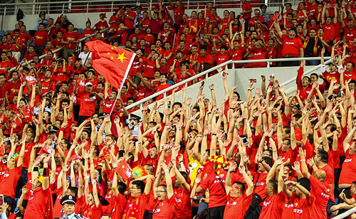 毕竟，在普通人眼里的中国足球是那么的有希望