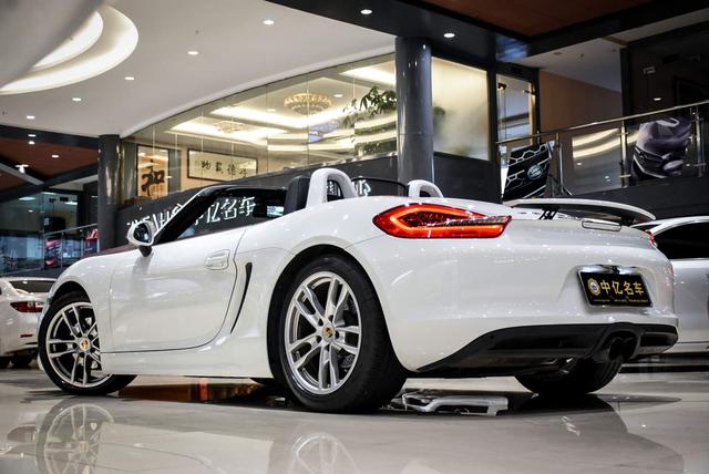 中亿名车 保时捷 2015款 boxster 2.7l