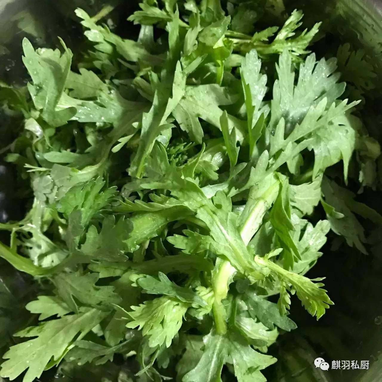 米醋蒜碎拌茼蒿