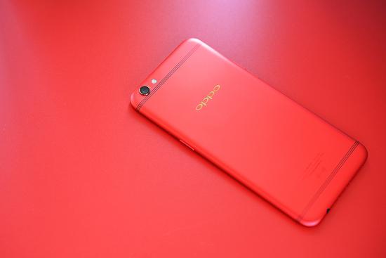 oppo r9s红色版图赏,潮男靓妹的标配