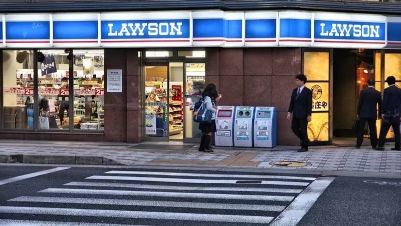 日本便利店巨头罗森联合松下打造全自动