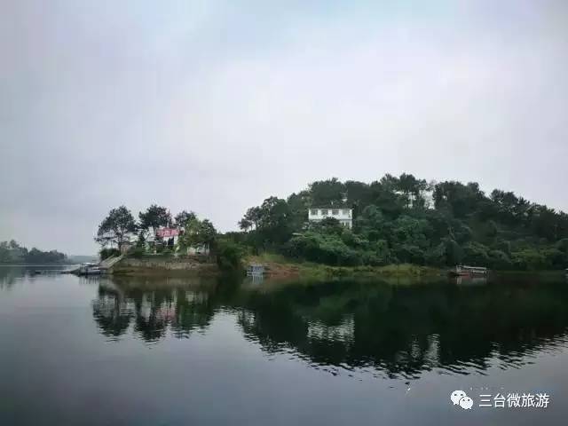 鲁班湖钓鱼岛农家乐