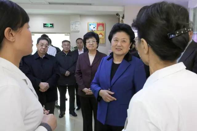 国务院副总理刘延东到西城区月坛社区卫生服务
