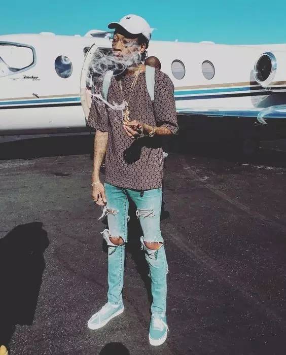 wiz khalifa.