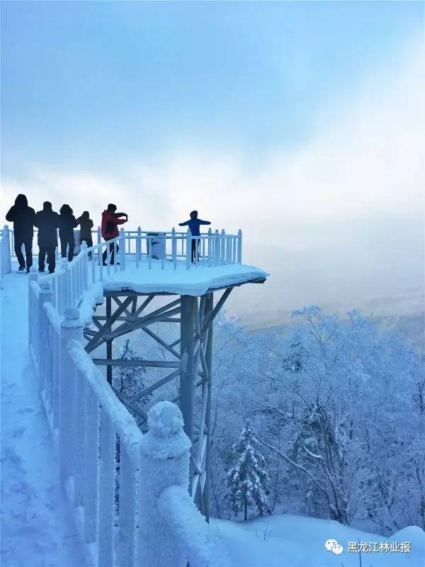 去棒槌山山寨 体验别样雪乡