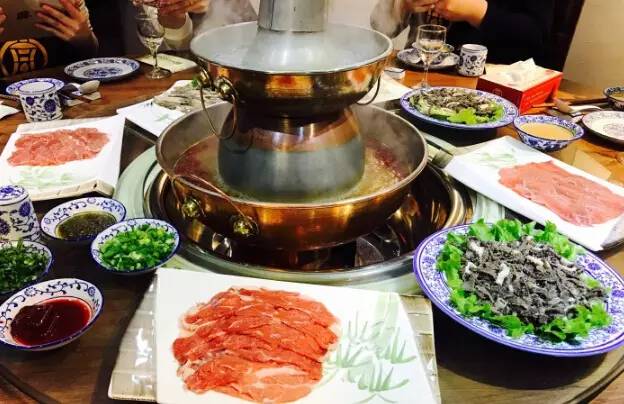 大铜锅子涮肉,李沧这几口老北京火锅老带劲了!